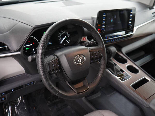 2024 Toyota Sienna