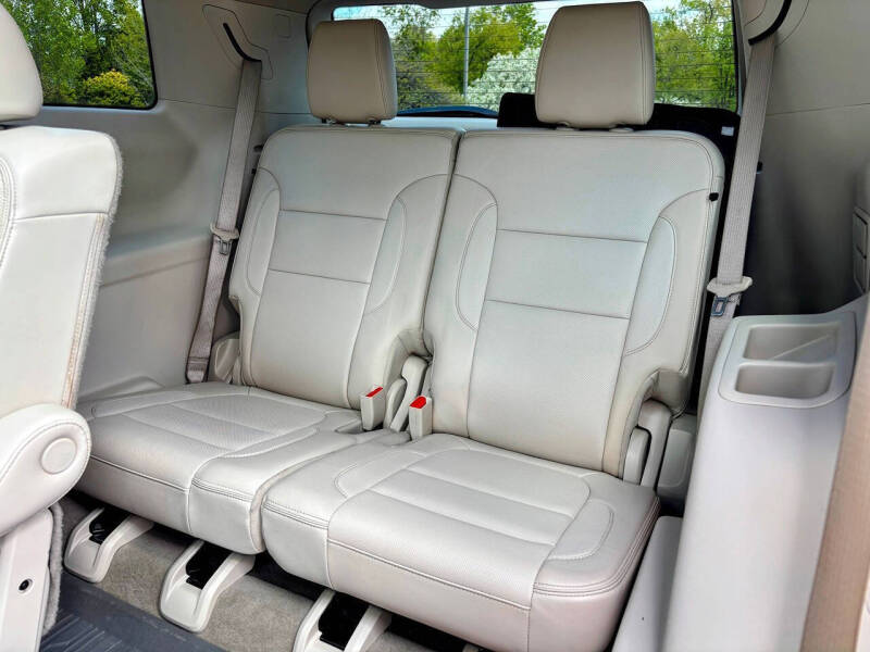 2020 GMC Acadia Denali
