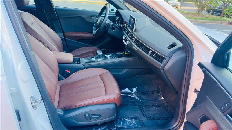 2019 Audi A4 quattro Premium Plus 45 TFSI