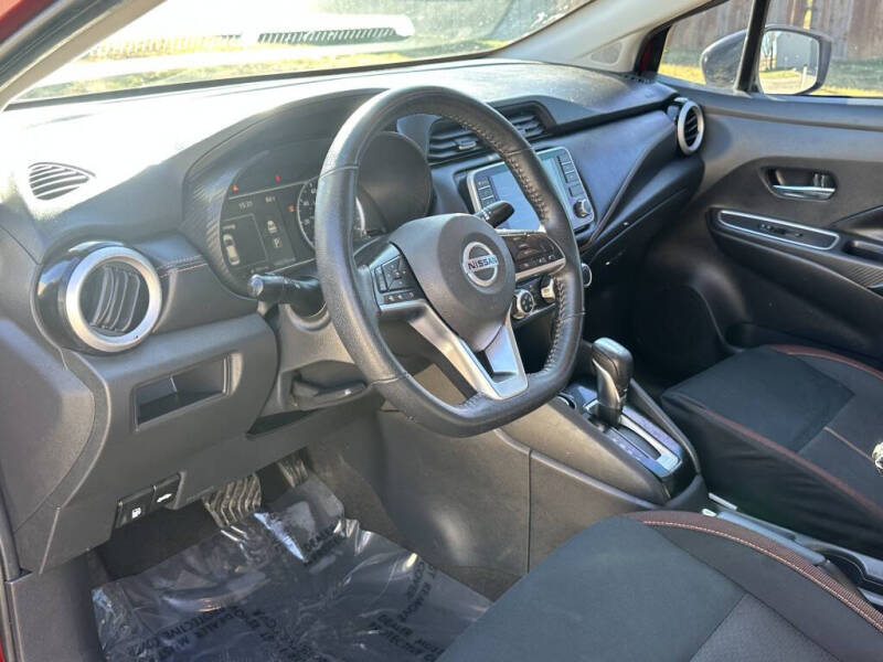 2021 Nissan Versa SR