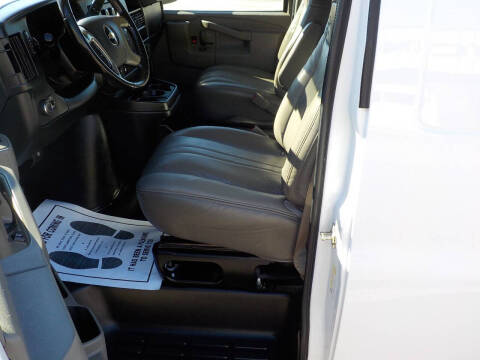 2017 Chevrolet Express 2500