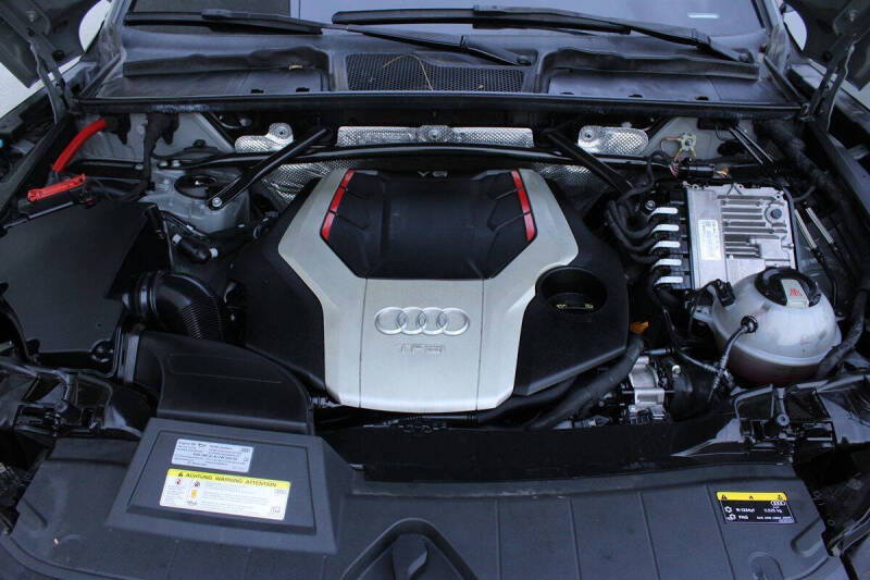 2019 Audi SQ5 3.0T quattro Prestige