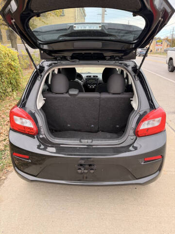 2017 Mitsubishi Mirage ES