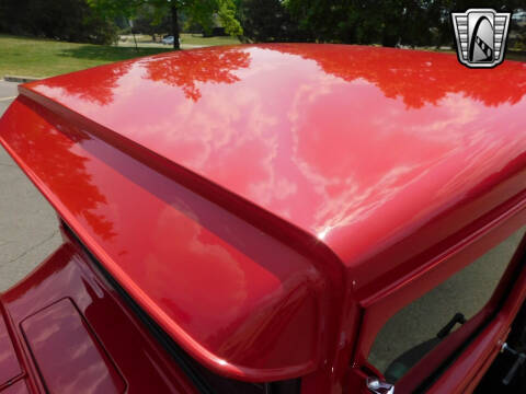 1933 Chevrolet Apache