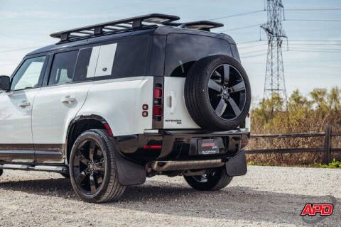 2022 Land Rover Defender 110 X-Dynamic HSE