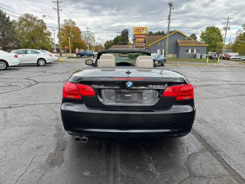 2012 BMW 3 Series 328i