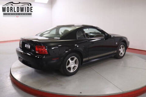 2004 Ford Mustang