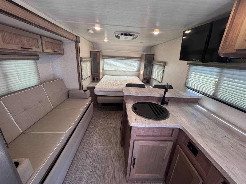 2022 Forest River No Boundaries