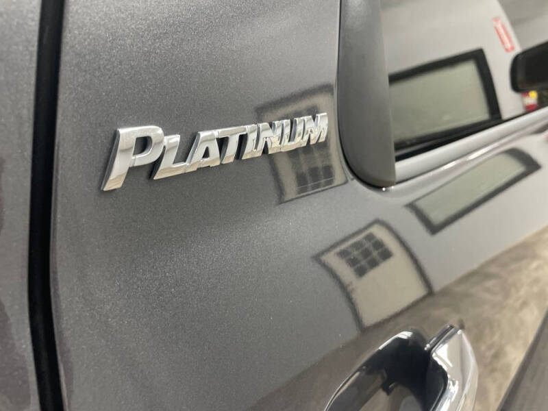 2011 Toyota Sequoia Platinum