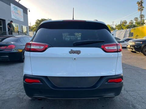 2017 Jeep Cherokee 75th Anniversary