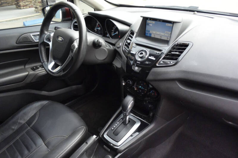 2017 Ford Fiesta Titanium