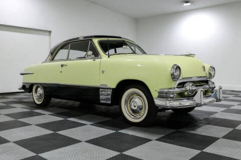1951 Ford Victoria