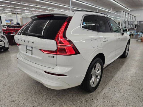 2022 Volvo XC60 B5 Momentum