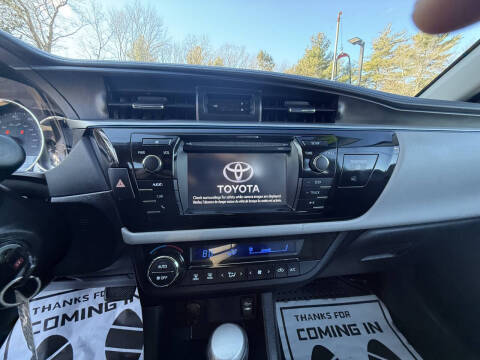 2016 Toyota Corolla LE