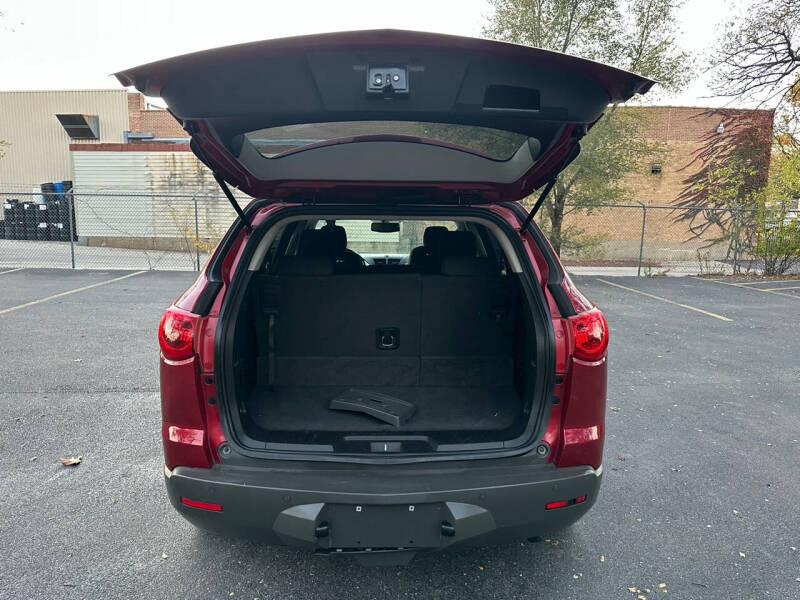 2012 Chevrolet Traverse 1LT photo 20