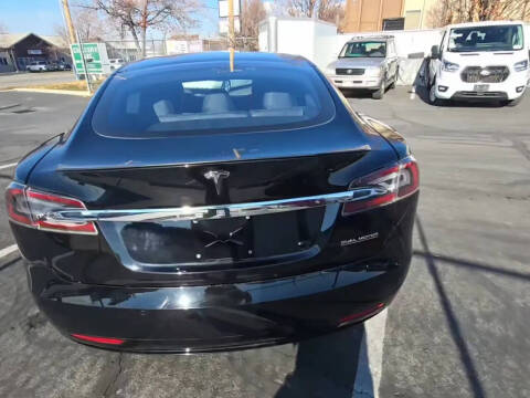 2020 Tesla Model S Performance