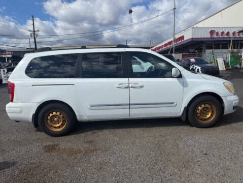 2007 Hyundai Entourage SE