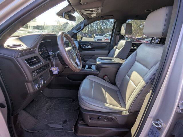 2023 GMC Yukon XL SLT