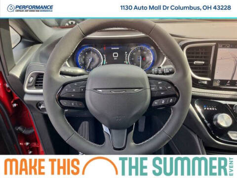 2027 Chrysler Pacifica Limited