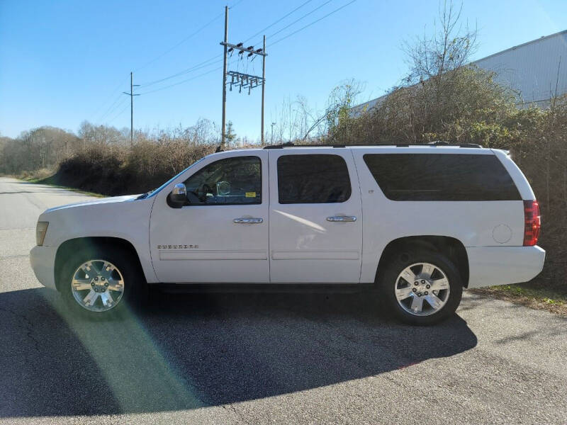 2011 Chevrolet Suburban for sale at TRIPLE C AUTOMOTIVE in Anderson SC