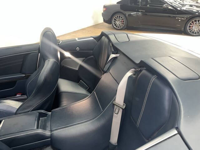 2011 Aston Martin DBS Volante