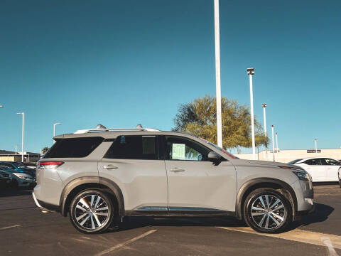 2024 Nissan Pathfinder Platinum