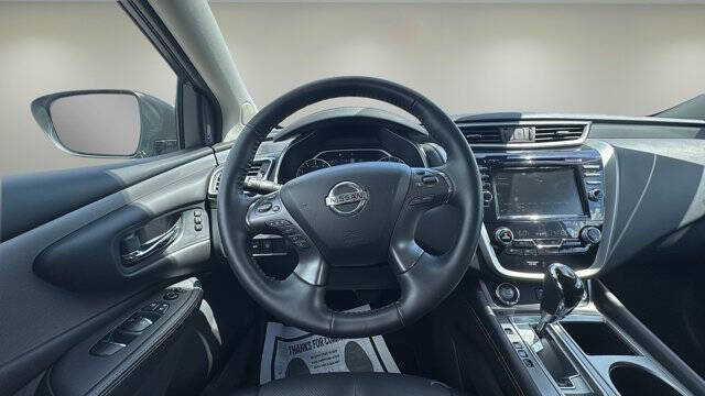 2022 Nissan Murano SL