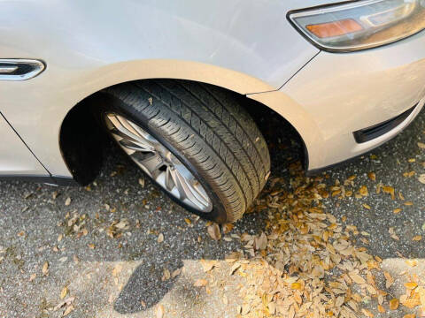 2013 Ford Taurus Limited