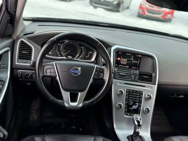 2017 Volvo XC60 T6 Dynamic