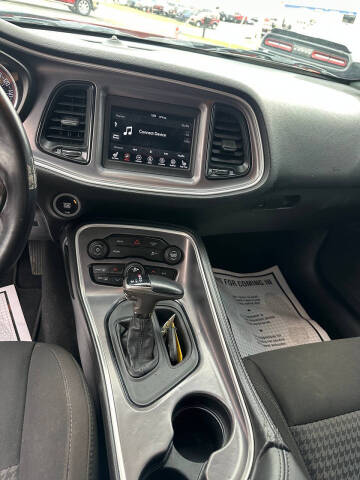 2019 Dodge Challenger SXT
