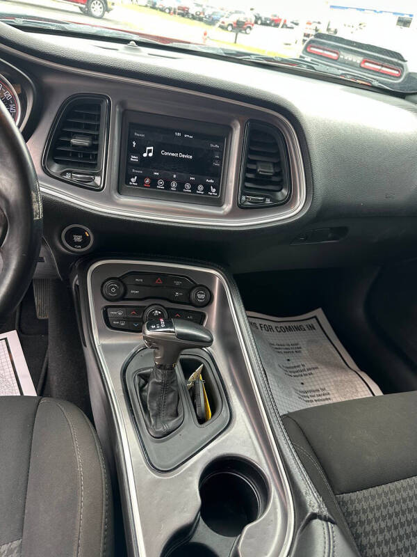 2019 Dodge Challenger SXT