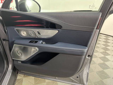 2025 Lincoln Nautilus Reserve