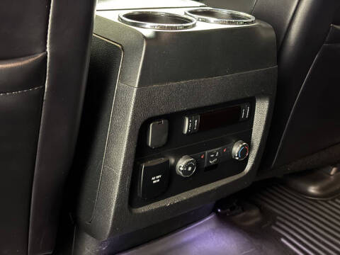 2017 Lincoln Navigator L Select