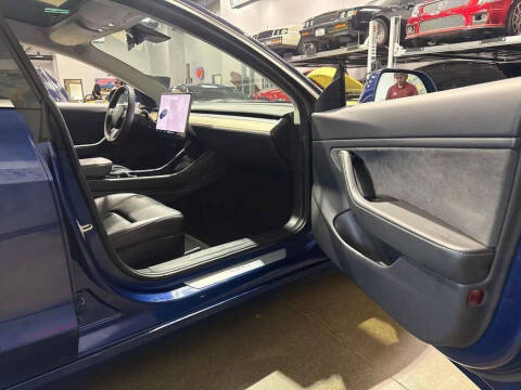 2019 Tesla Model 3 Long Range