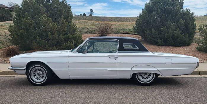 1966 Ford Thunderbird