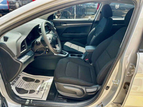 2019 Hyundai Elantra