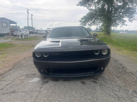 2015 Dodge Challenger SXT