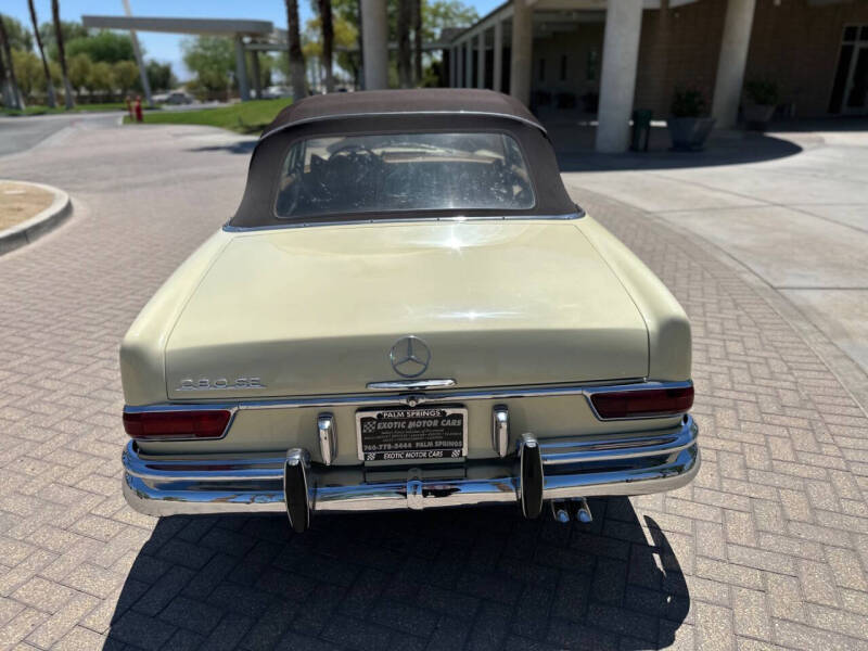 1969 Mercedes-Benz 280-Class