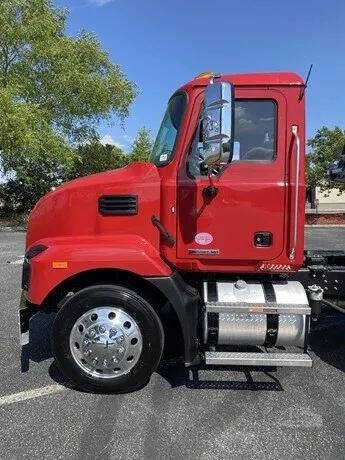2024 Mack MD6