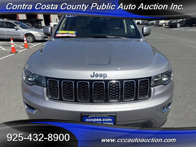 2017 Jeep Grand Cherokee Laredo E