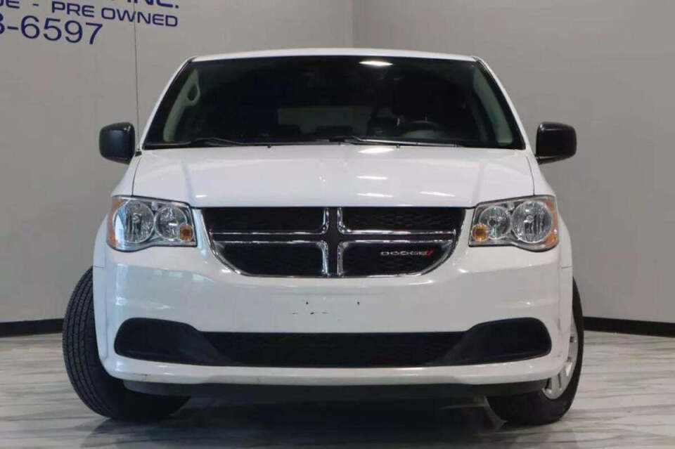 2019 Dodge Grand Caravan for sale at IMD MOTORS, INC in Dallas, TX