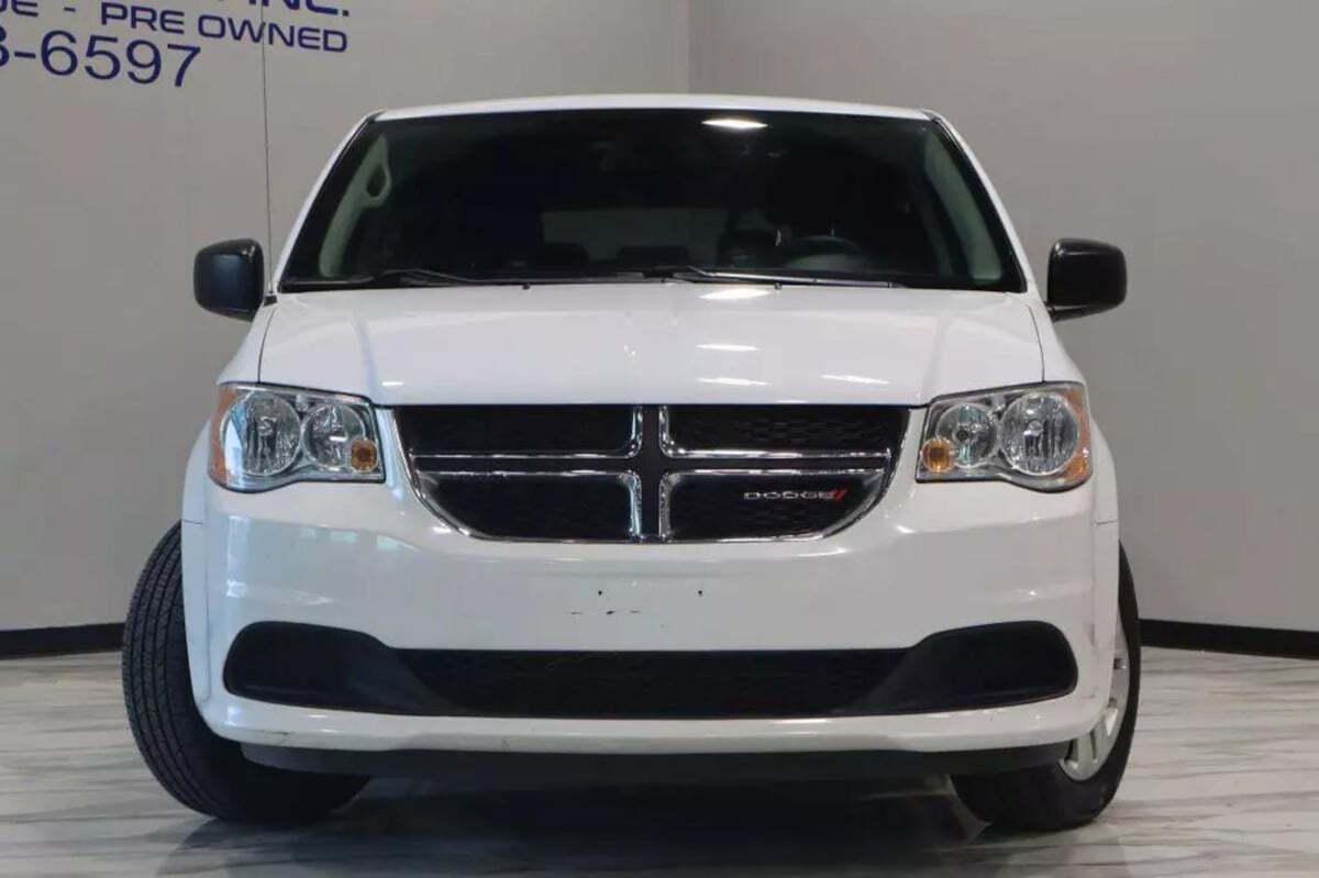 2019 Dodge Grand Caravan for sale at IMD MOTORS, INC in Dallas, TX