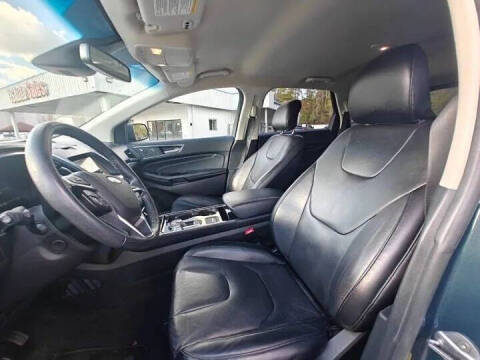2019 Ford Edge Titanium