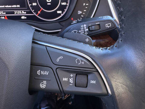 2018 Audi Q5 2.0T quattro Premium Plus