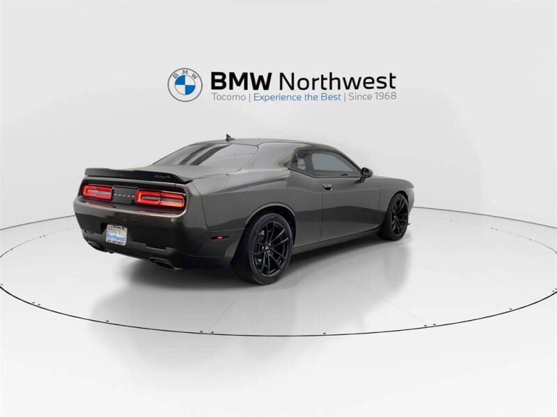 2021 Dodge Challenger
