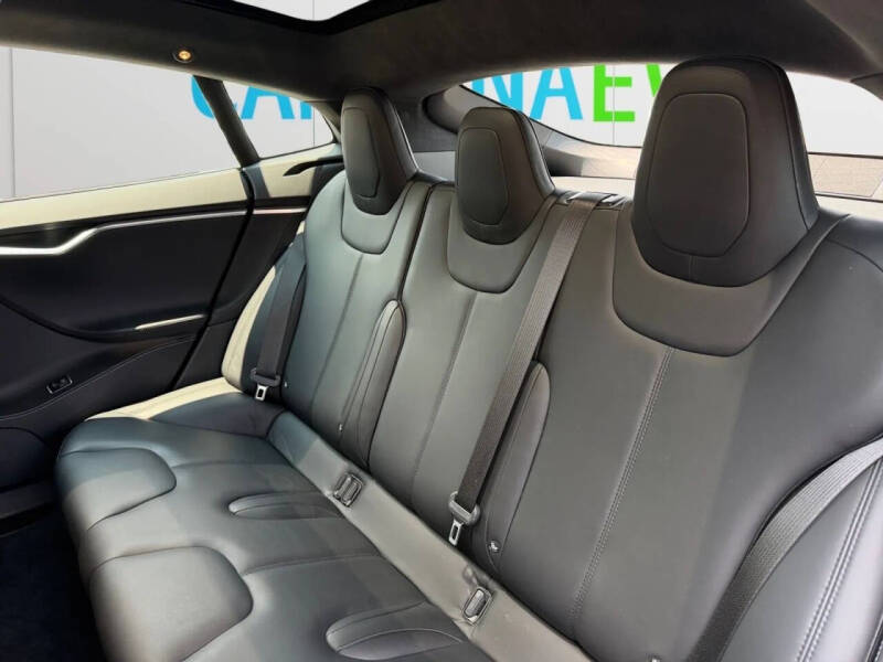 2016 Tesla Model S