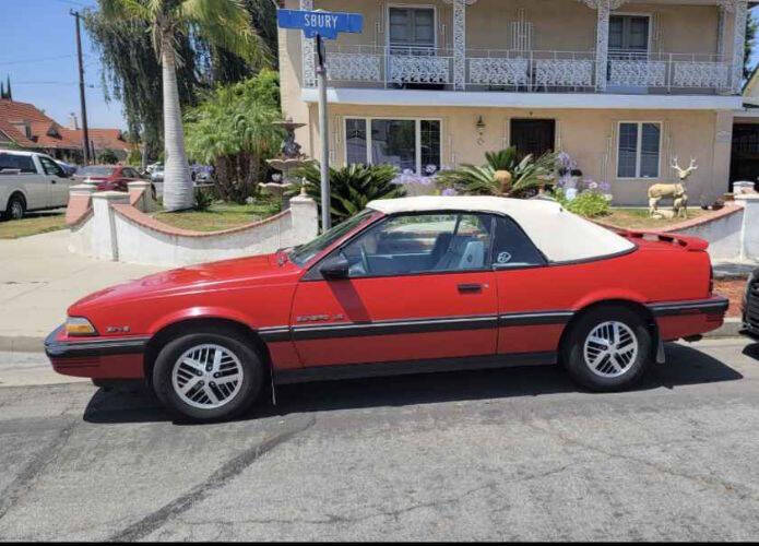 1991 Pontiac Sunbird SE