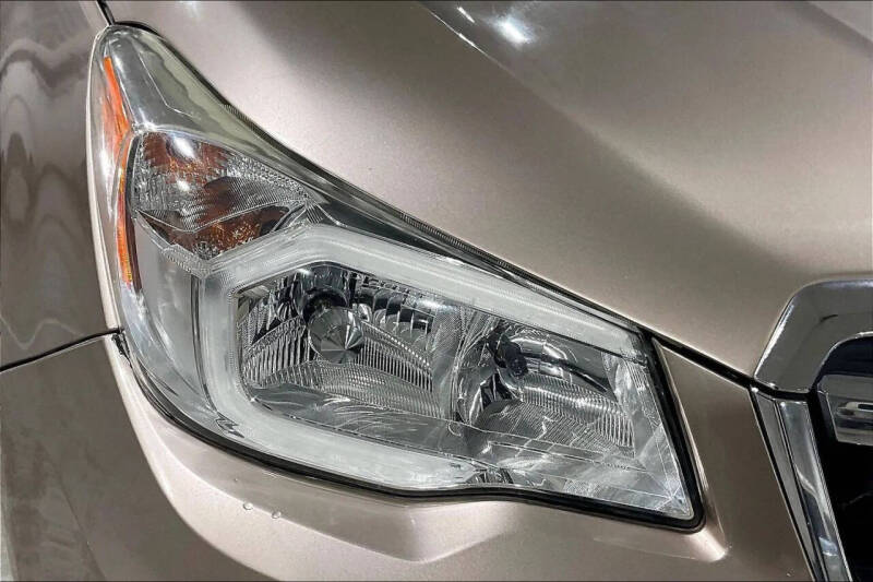 2016 Subaru Forester 2.5i Touring