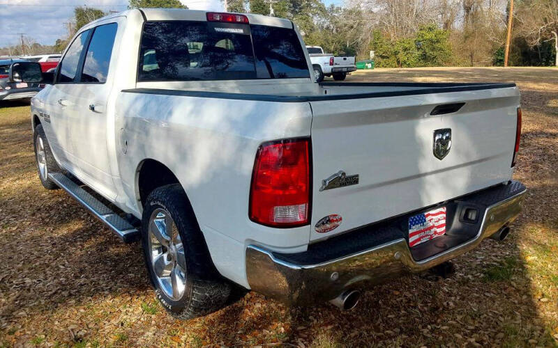2017 RAM 1500 SLT