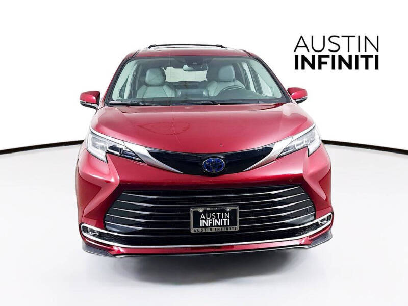 2024 Toyota Sienna Limited 7-Passenger